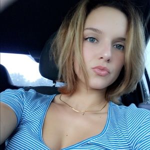 Meet your Posher, Allie